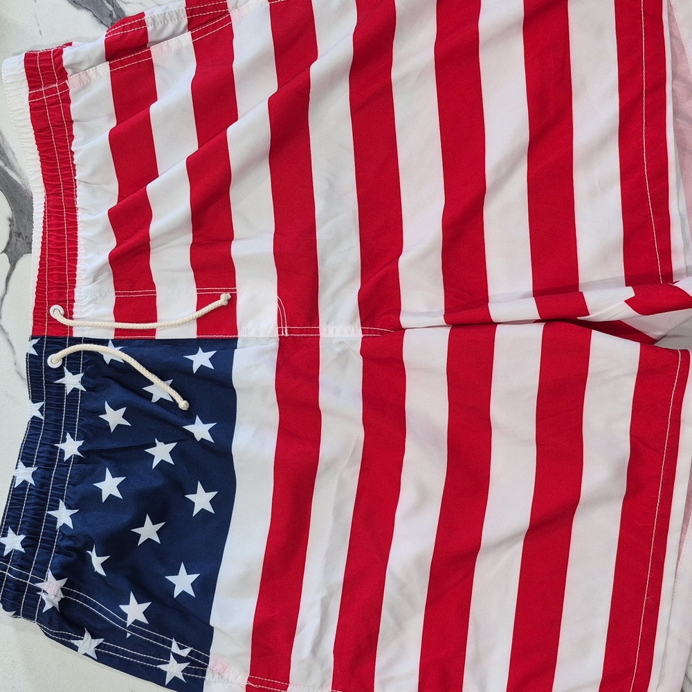 NWOT Old Navy USA Flag Board Shorts, Red, White & Blue Stars Stripes, Xl